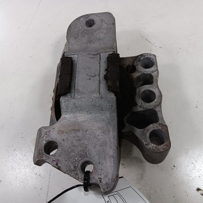 Fiat 500 Engine Motor Mount Right Passenger  2016 2017 2018 OEM