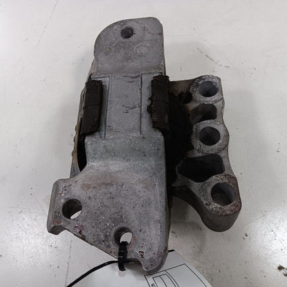 Fiat 500 Engine Motor Mount Right Passenger  2016 2017 2018 OEM