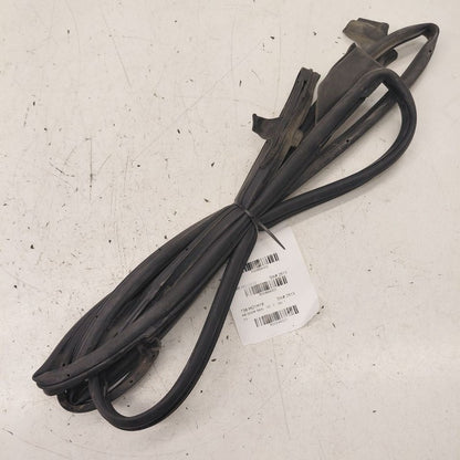 Honda Clarity On Door Seal Rubber Right Passenger Rear Back  2018 2019