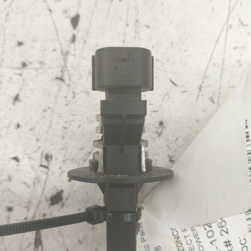 Lower Fuel Injection Injector Marked 4 Fits 22-25 Lexus NX350