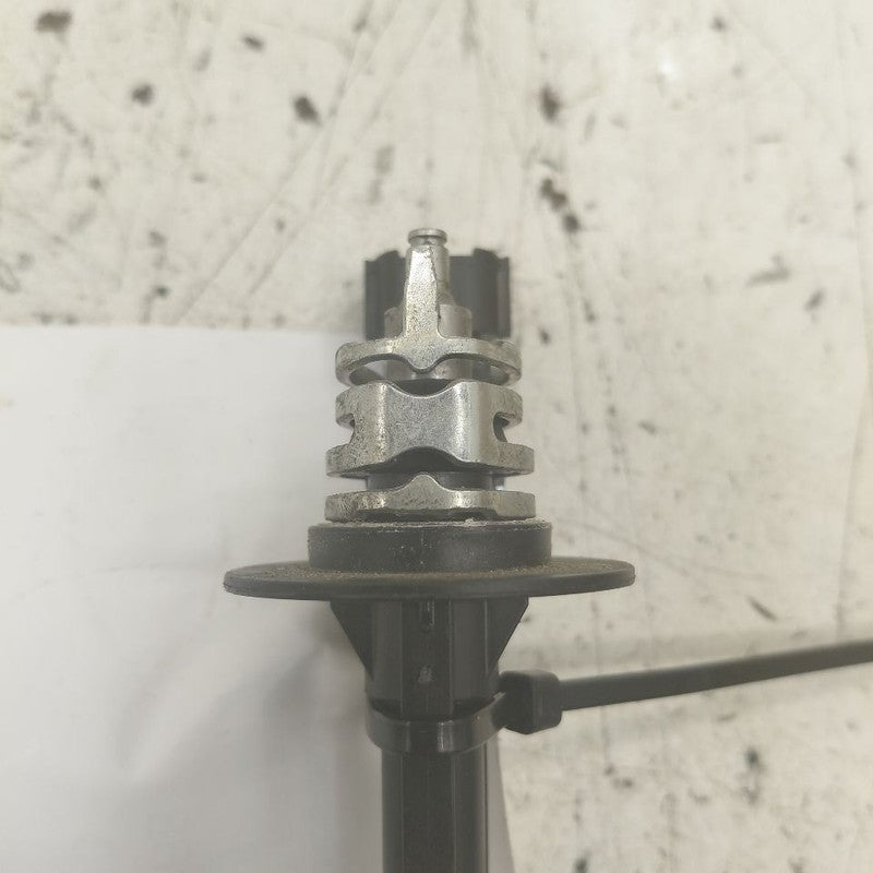 Lower Fuel Injection Injector Marked 4 Fits 22-25 Lexus NX350