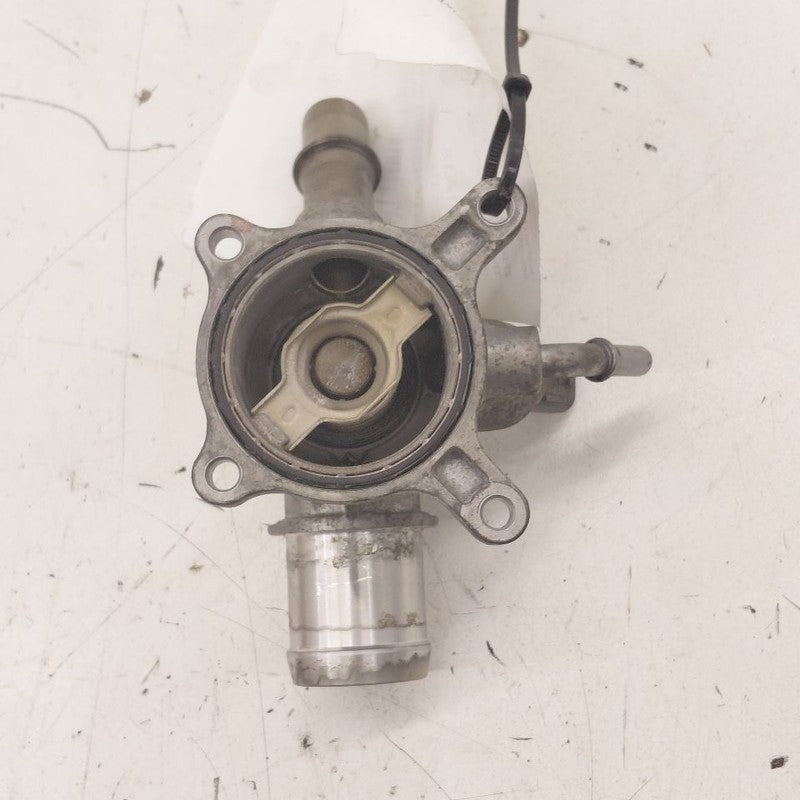 2018 Fiat 500 X 2.4 Model Thermostat Housing Mount Bracket