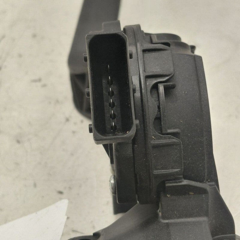 2018 Fiat 500 X Model Gas Pedal