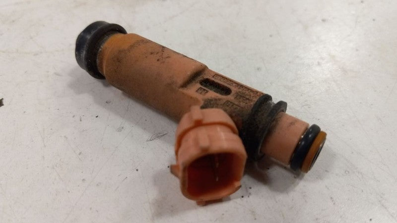 Fuel Injection Parts Fuel Injector 3.3L VIN W Fits 04-08 HIGHLANDER OE