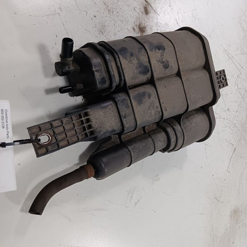 Kia Optima Fuel Vapor Canister Charcoal Evaporator Can  2018 2017 2016