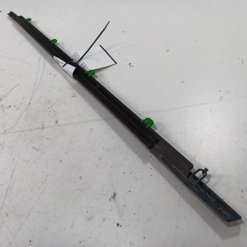 Honda CR-V Door Glass Window Weather Strip Trim Rear Left Back  2012 2