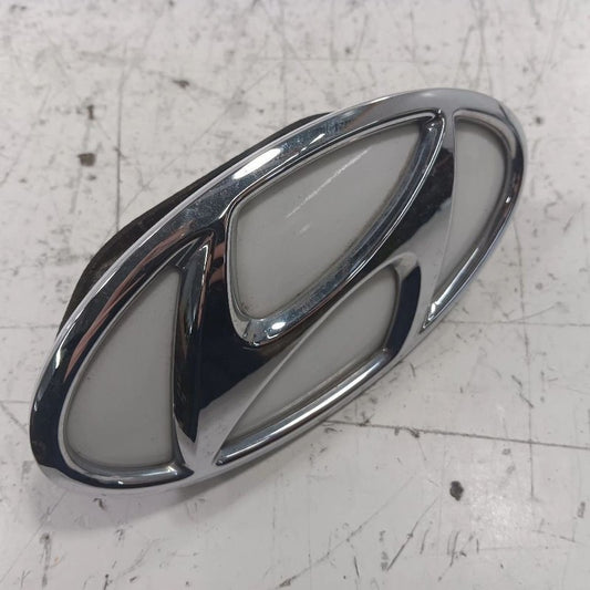 2019 Hyundai Elantra Trunk Lid Logo Emblem Badge Rear Back
