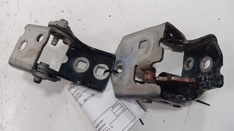 Chevy Traverse Door Hinge Set Left Rear  2010 2011 2012 2013 OEM