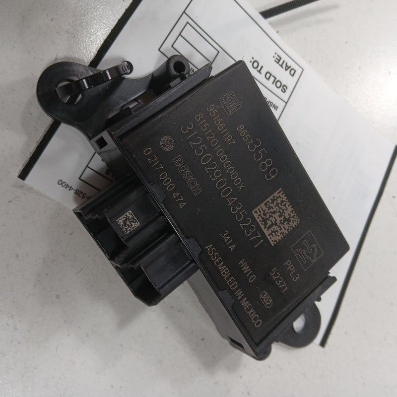 2025 GMC Acadia Park Assist Control Module {86573589}