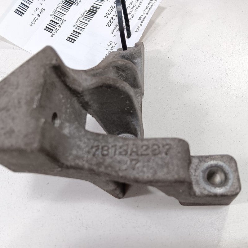 Outlander Sport 2.0 AC Compressor Mount Bracket  2022 2023 2024 OEM