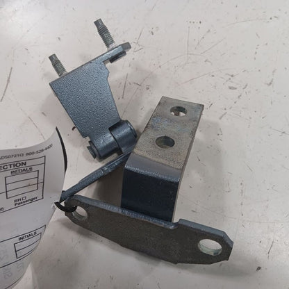 INFINITI QX50 Door Hinge Set Right Rear Passenger  2017 2016 2015 2014