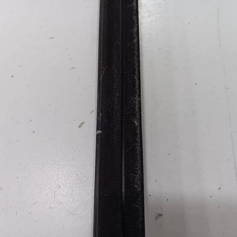 Subaru Forester Door Glass Window Weather Strip Trim Rear Left Back  2