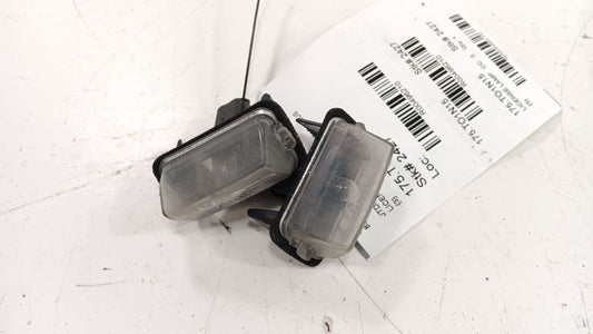Toyota Prius License Lamp    2012 2013 2014 2015 OEM