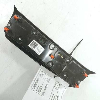 Temperature Control Switch With Dual Zone Control Fits 22-24 Jeep Comp