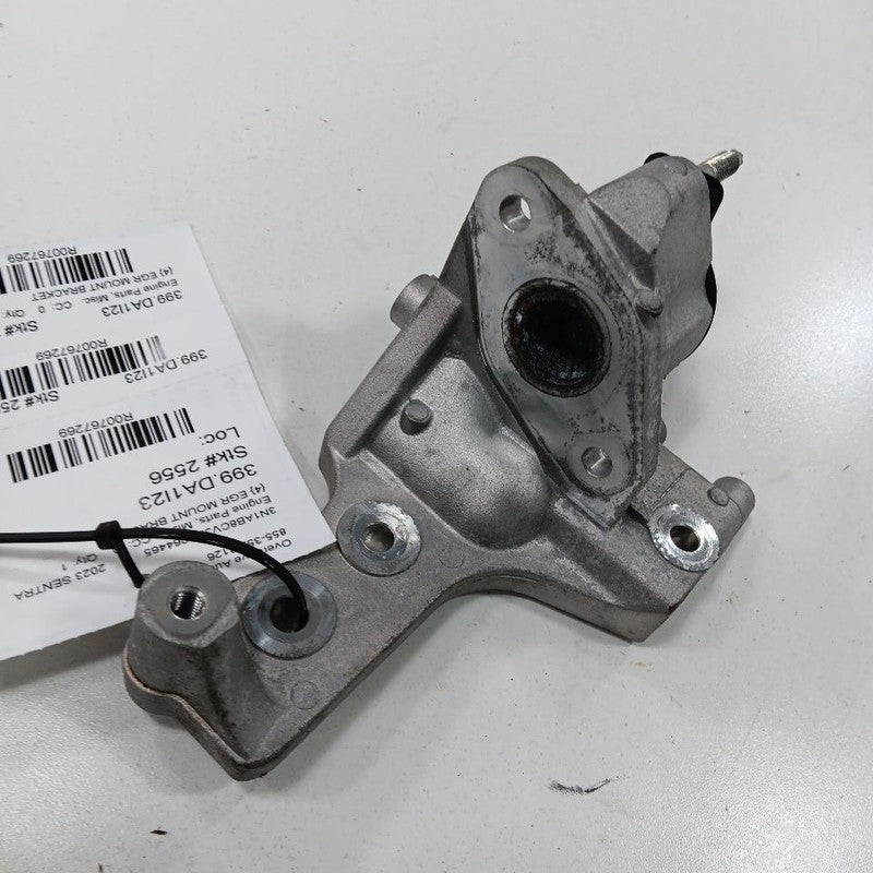 Nissan Sentra EGR Mount Bracket 2.0 2023 2022 2021 2020 OEM
