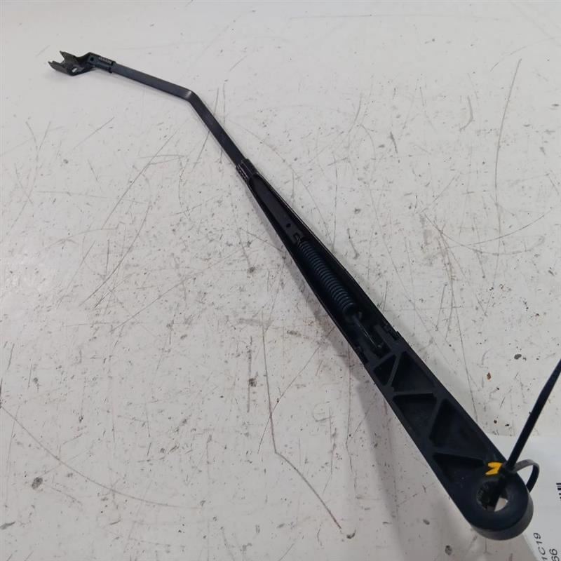 Ford Fiesta Windshield Wiper Arm Right Passenger  2016 2017 2018 2019