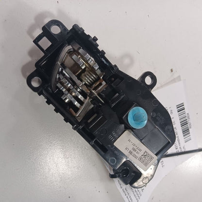 Kia Sorento Door Handle Left Driver Rear Interior Inside  2018 2017 2016