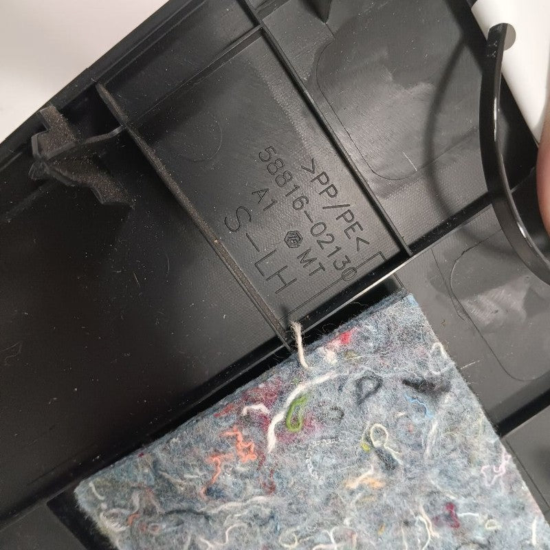 Toyota Corolla Center Console Left Hand Side Cover {58816-02130} 2016 