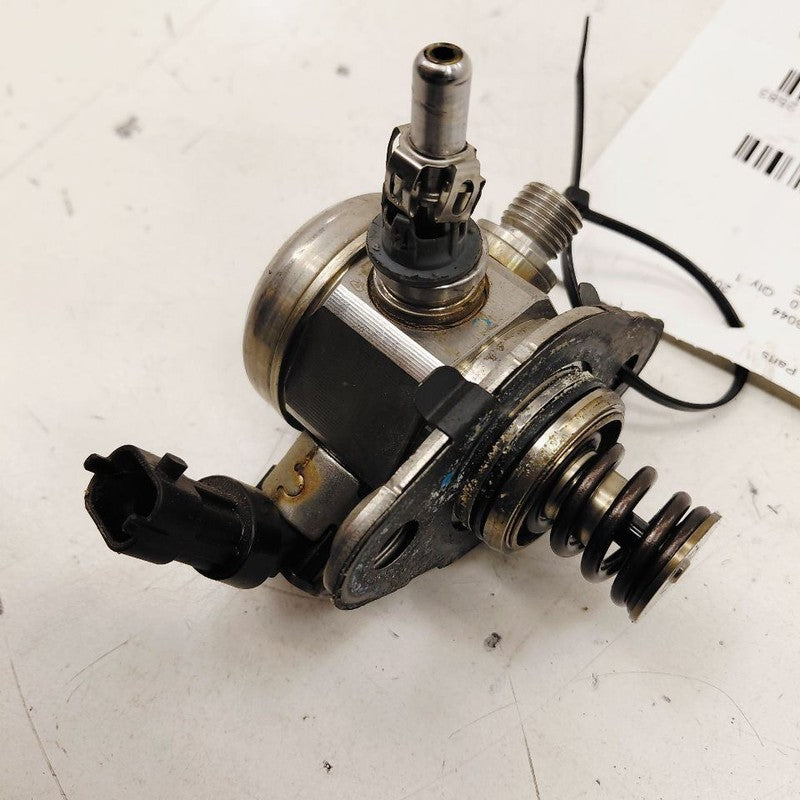 Gas Fuel Pump Only Engine Mounted 2.4L Fits 17-22 Kia Sportage  OEM