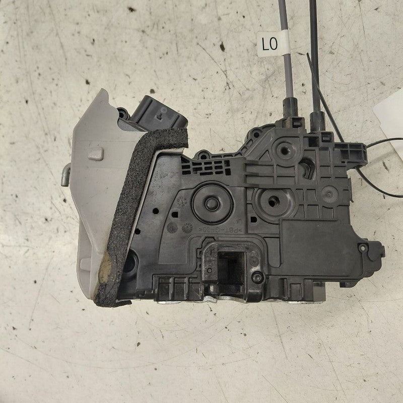 Hyundai Kona Door Latch Lock Left Driver Front  2021 2020 2019