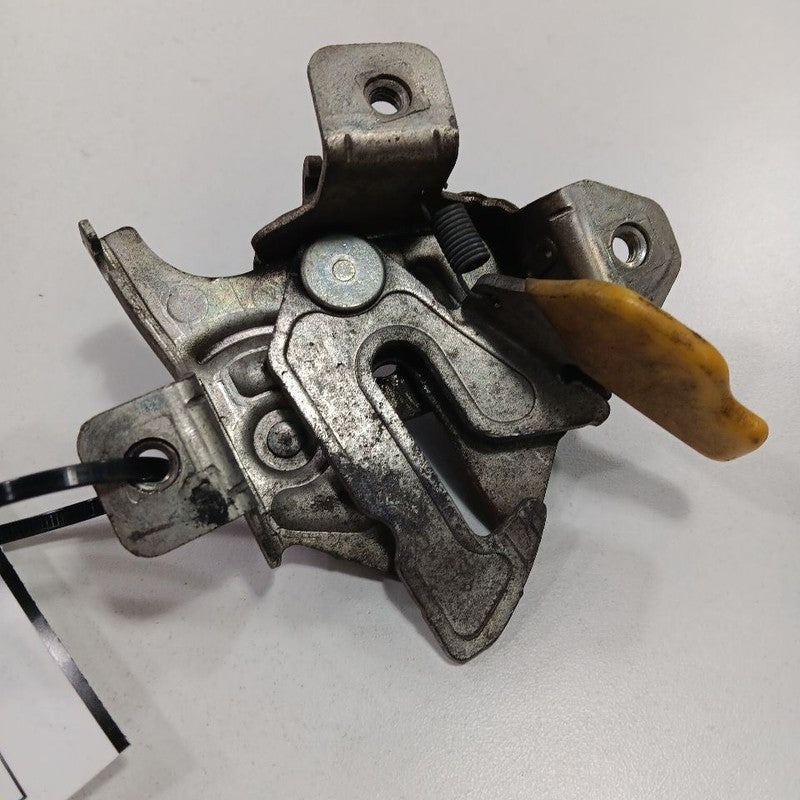 Fiat 500 Hood Latch  2012 2013 2014 2015 OEM