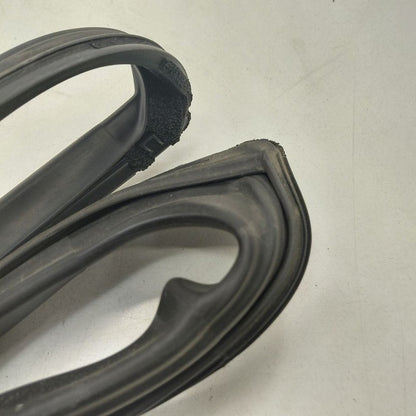 Mazda 6 Door Glass Window Seal Rubber Right Passenger Front  2016 2015