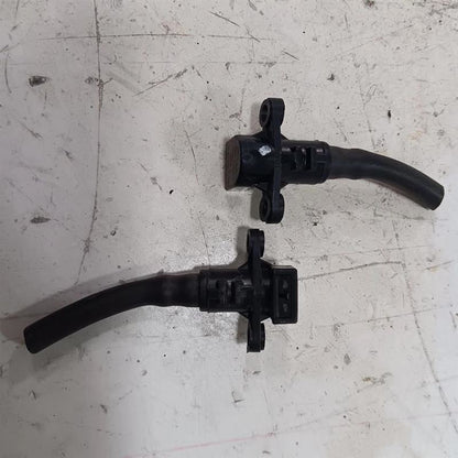 Kia Forte Windshield Wiper Washer Fluid Hood Sprayer Nozzles  2014 2015 2016