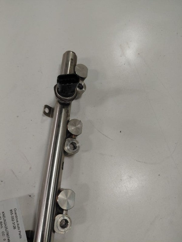 Kia Soul Fuel Rail Injection Injector Mount Bar  1.5 2017 2018 2019 OE