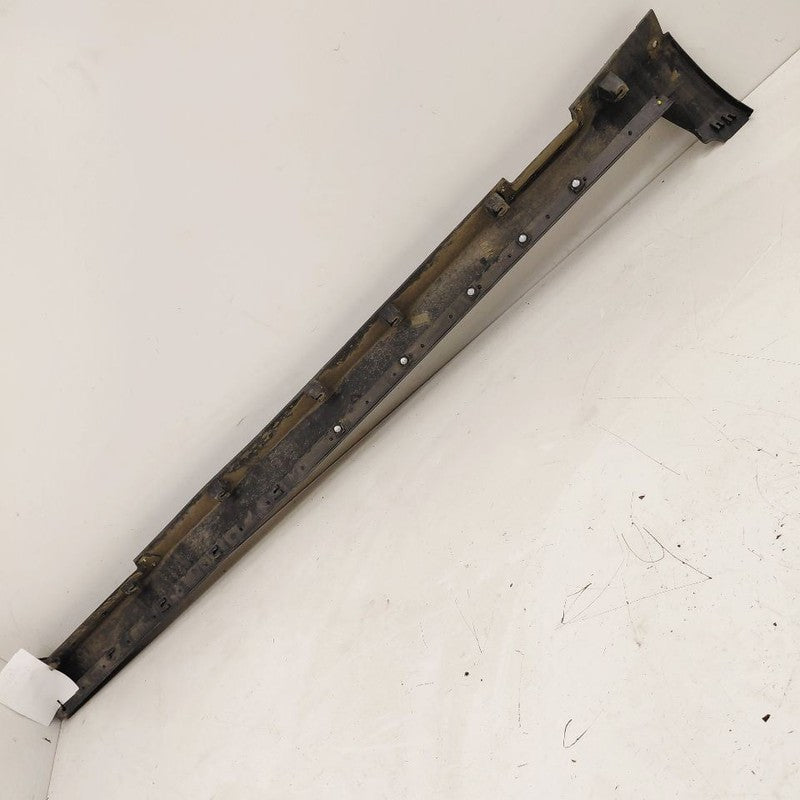 Buick Encore GX Rocker Panel Trim Cover Molding Skirt Right Passenger 