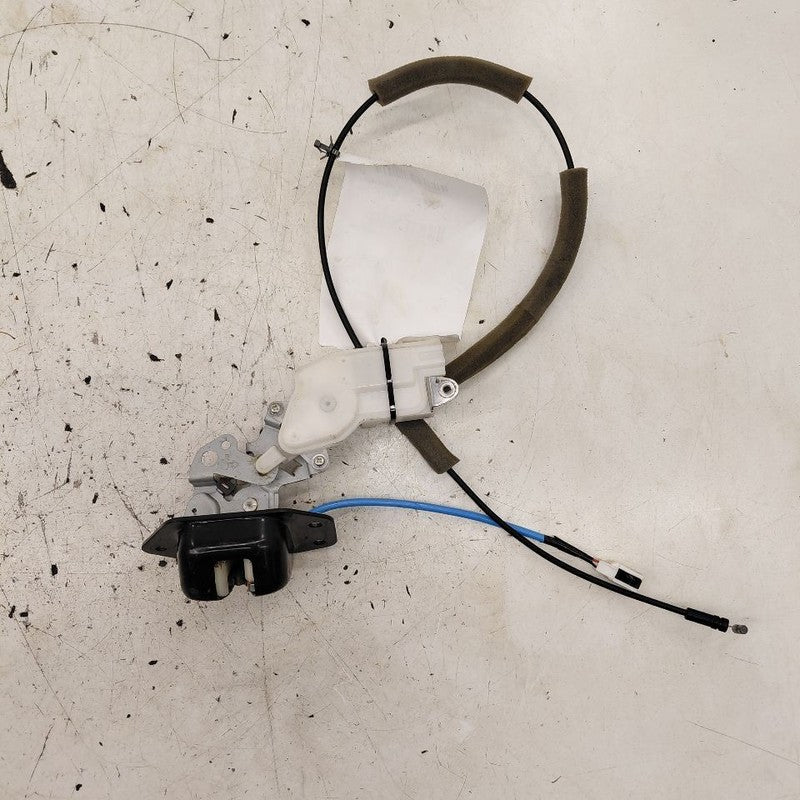 Nissan Versa Note Trunk Latch  2019 2018 2017