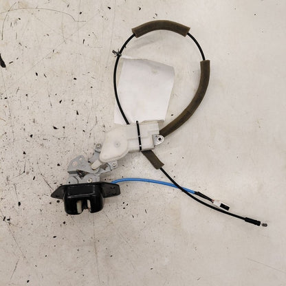 Nissan Versa Note Trunk Latch  2019 2018 2017