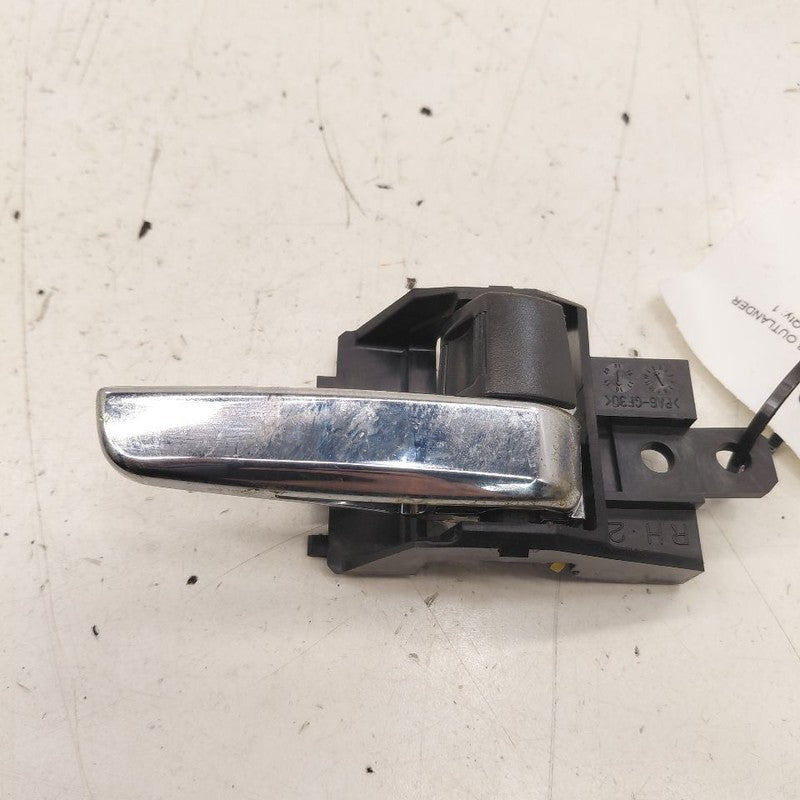 Mitsubishi Outlander   Door Handle Right Passenger Front Interior Insi