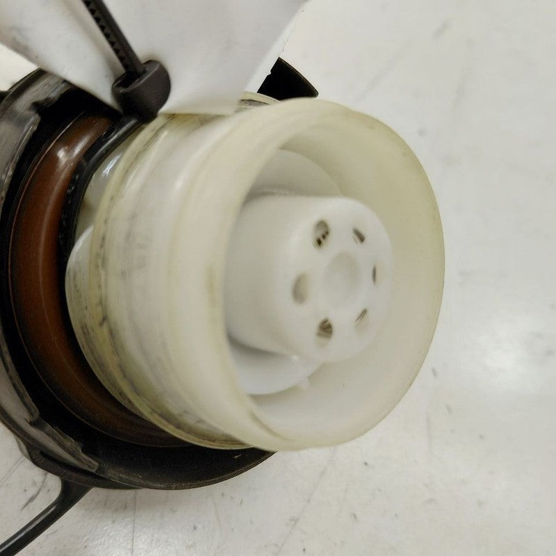 Honda CR-Z Gas Tank Fuel Cap  2015 2014 2013