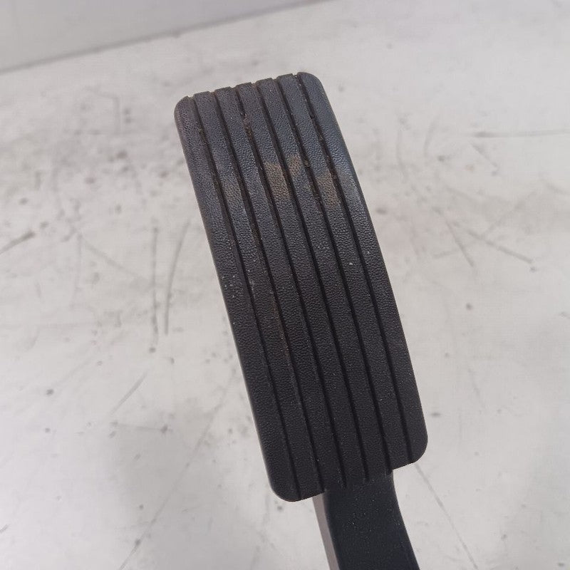 Mitsubishi Outlander Sport Gas Pedal  2019 2020 2021 2022