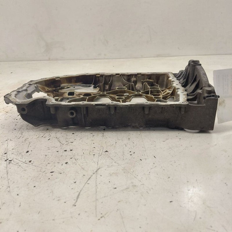 Upper Engine Oil Pan Fits 19-24 AUDI Q3