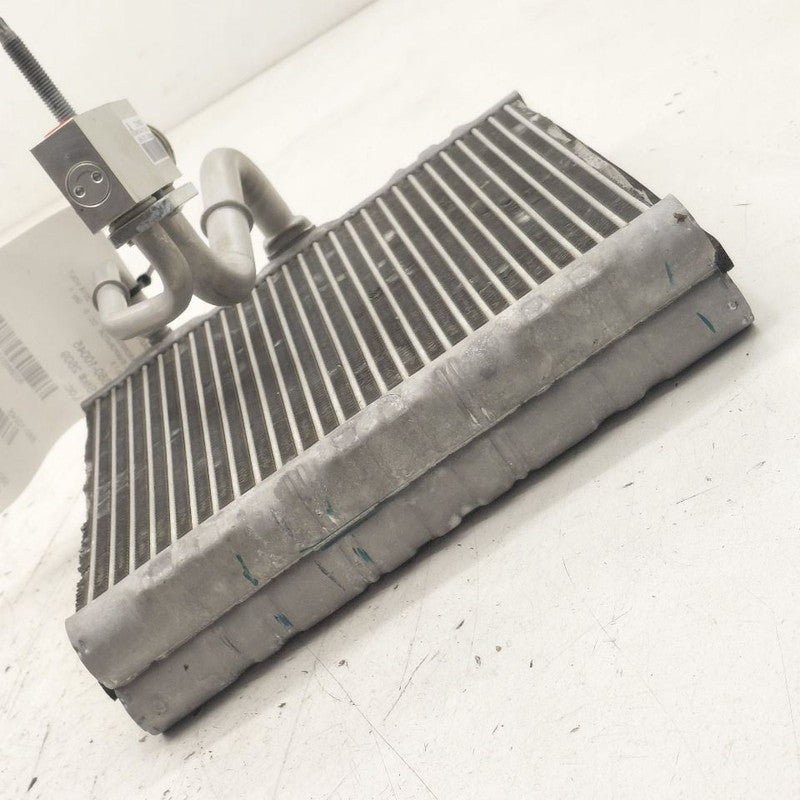 Air Conditioning AC Evaporator Fits 17-19 Chevy Volt