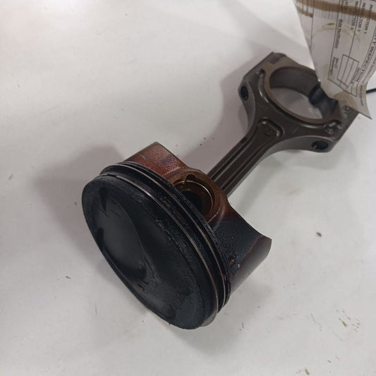 Kia Sorento Single Piston With Connecting Rod   2.4 2018 2017 2016