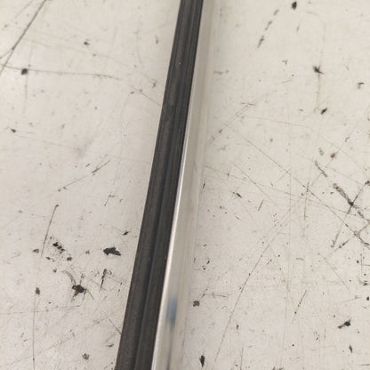 Kia Sorento Door Glass Window Weather Strip Trim Front Left Driver  20