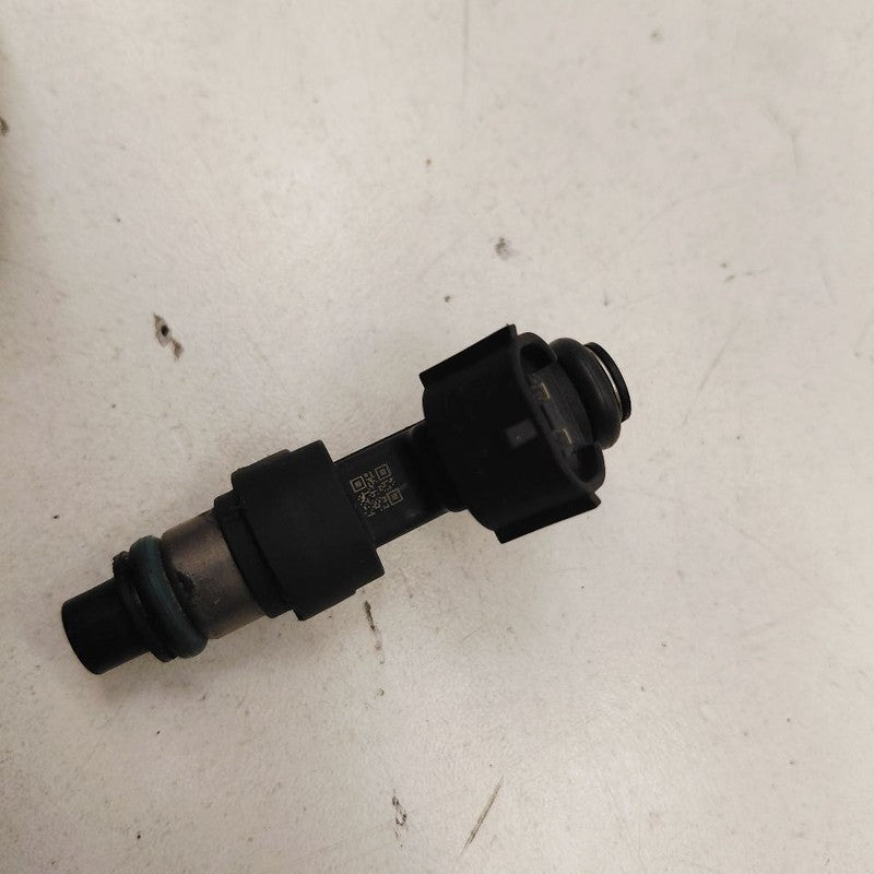 Fuel Injection Injector MR20DE Taxi Fits 17-19 Nissan NV200  OEM