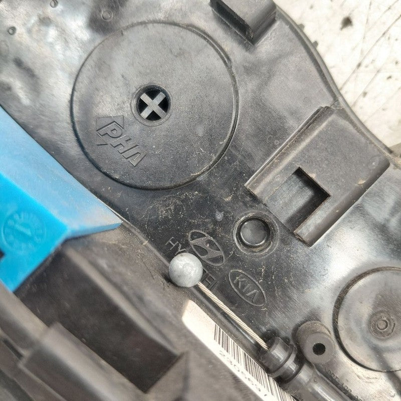 Hyundai Veloster Door Latch Lock Right Passenger Rear  2017 2016 2015 
