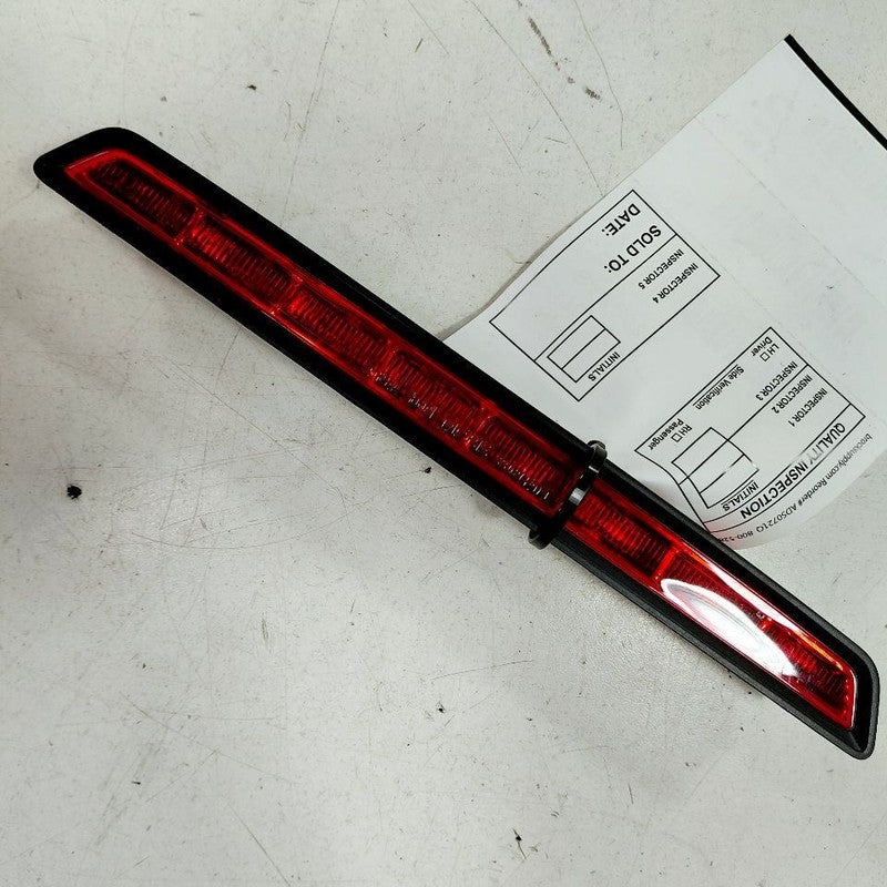 Hyundai Sonata High Mount Tail Lamp Third 3rd Brake Light  2017 2016 2
