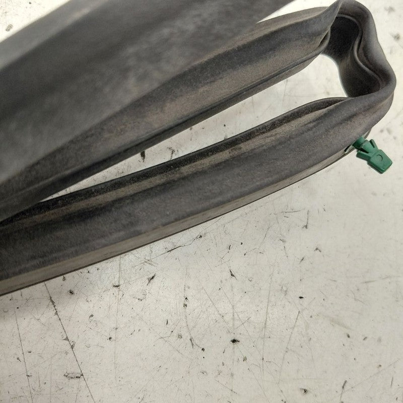 Nissan Versa Note Cowl Vent Panel Hood Rubber Seal  2019 2018 2017