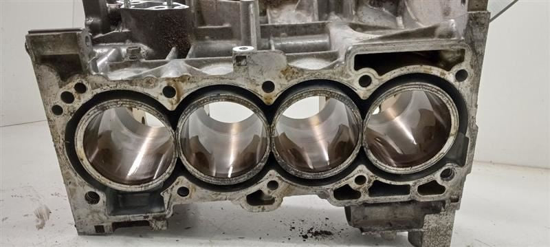 Cylinder Block 2.5L 4 Cylinder Coupe Fits 07-13 Nissan Altima  OEM