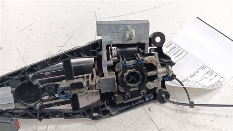 Door Handle Exterior Passenger Right Rear Remote Lock Fits 16 LACROSSE