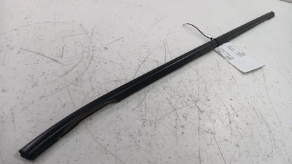 Kia Forte Door Glass Window Weather Strip Trim Front Right Passenger  