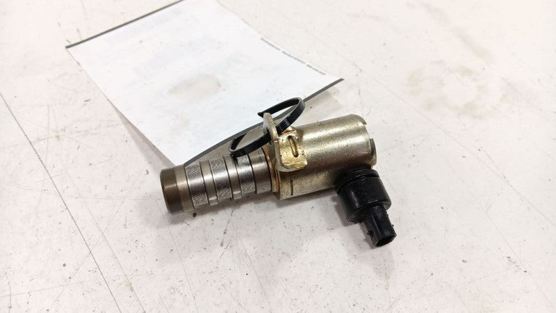 Ford Mustang Variable Timing Gear Oil Control Valve Solenoid Cylinder Head 2014 