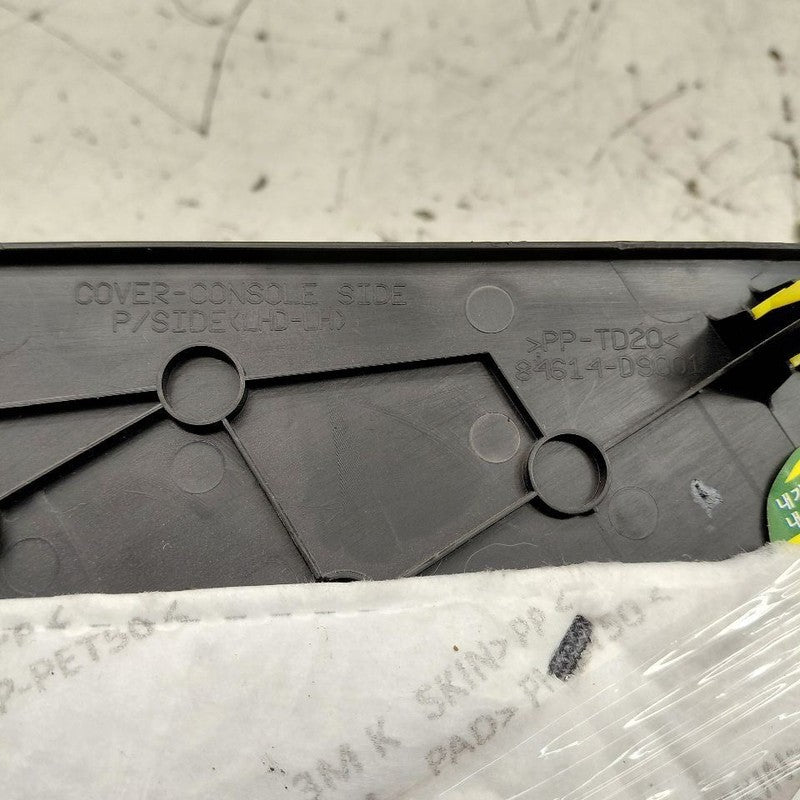 Kia Sportage Driver Left Side Center Console Lower Trim {84614D9001} 2