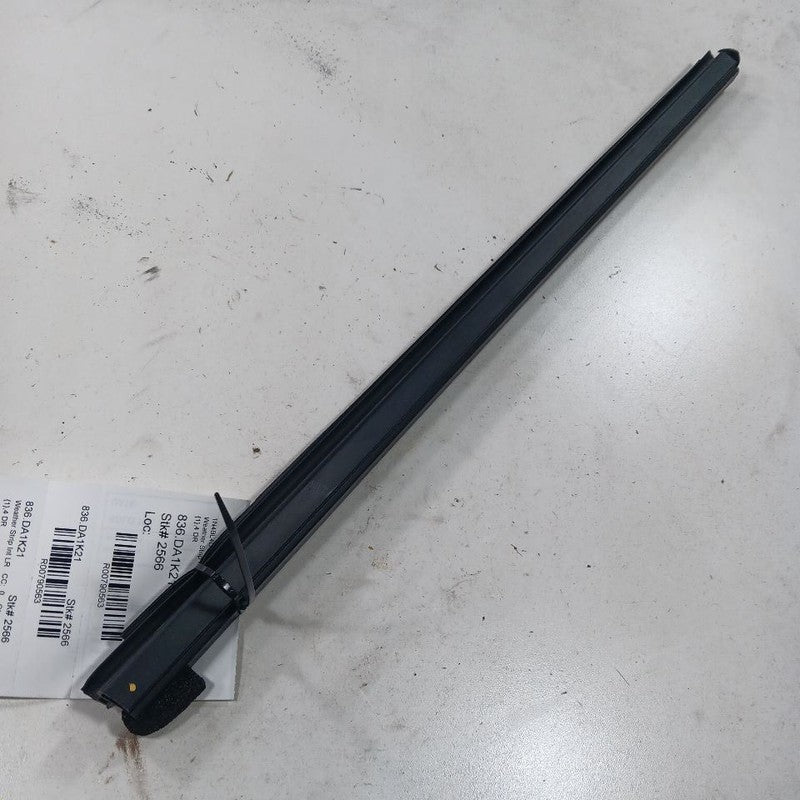 Nissan Altima Left Rear Weather Strip Interior 2023 2022 2021 2020 201