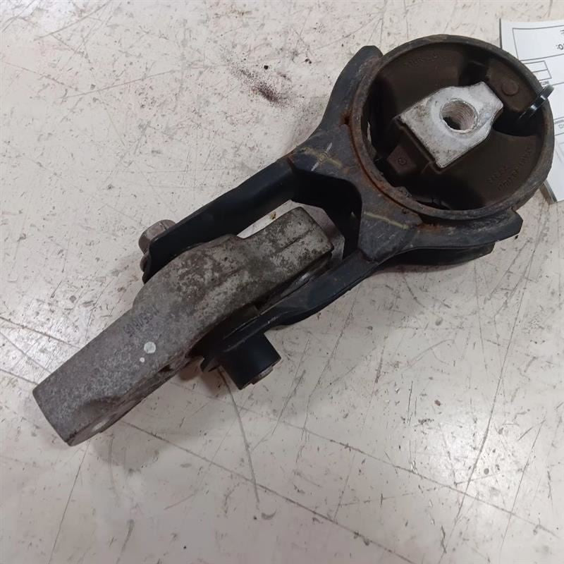 Mazda CX-3 Engine Motor Mount Rear Back  2016 2017 2018