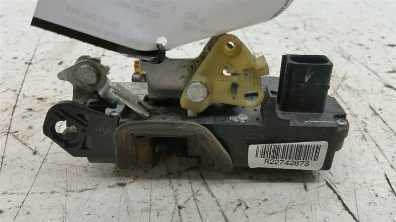 Chevy Malibu Door Latch Lock Right Passenger Front 2008 2009 2010 2011